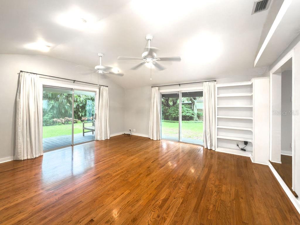 Image 5 of 15 For 3404 Leona Street