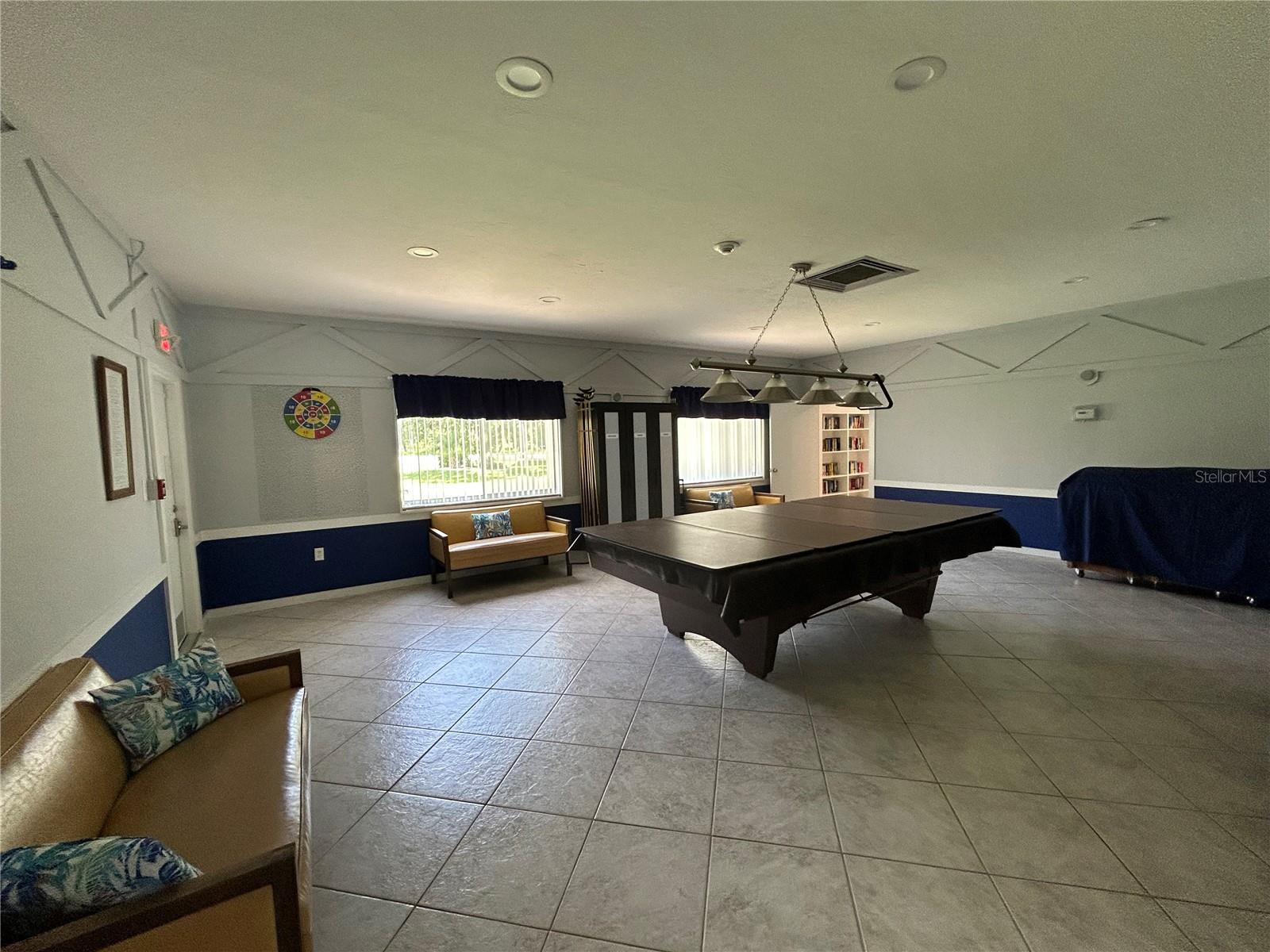 Image 40 of 46 For 1520 Glen Oaks Drive E 256
