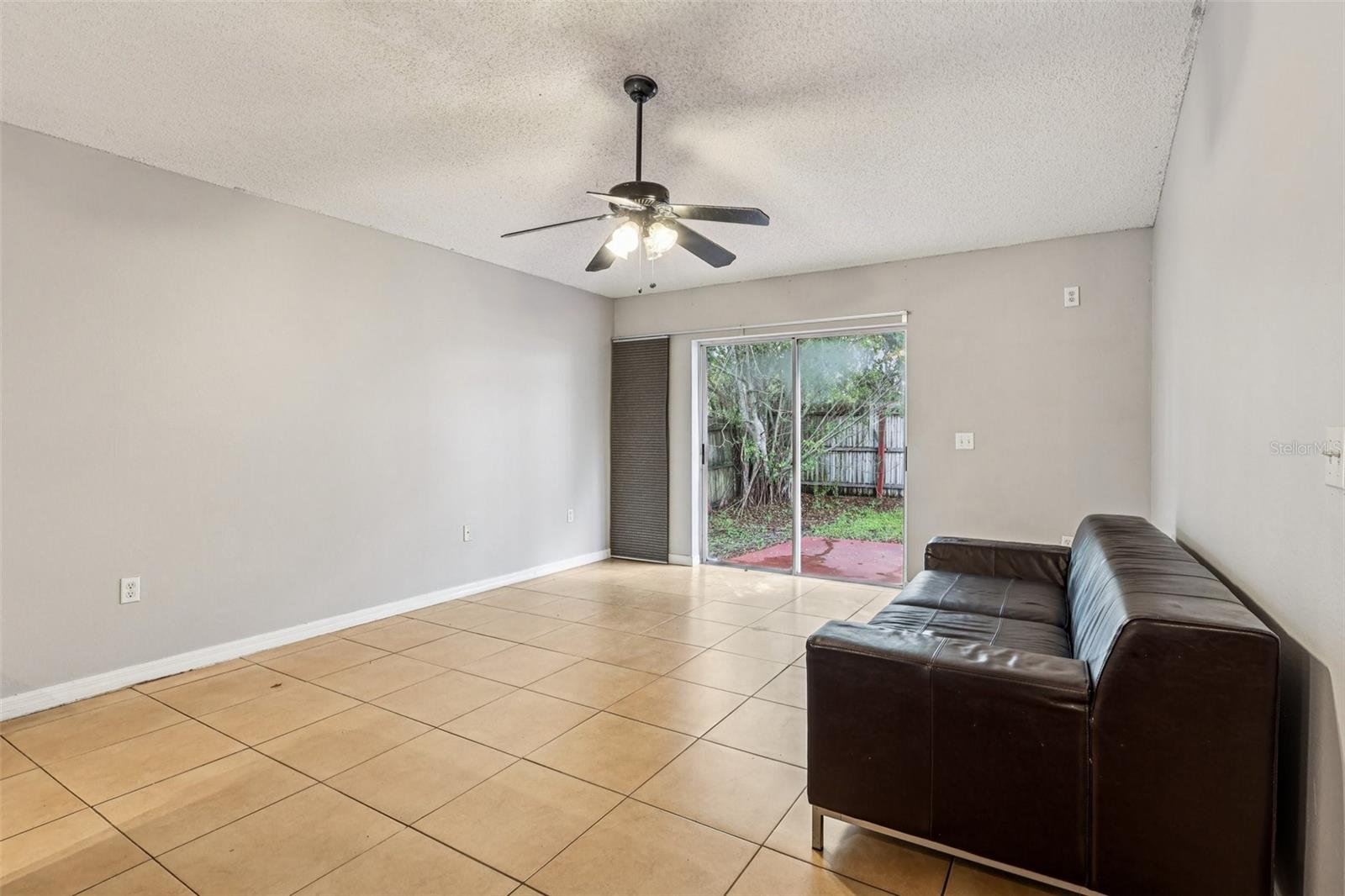 Image 9 of 33 For 4513 Willamette Circle