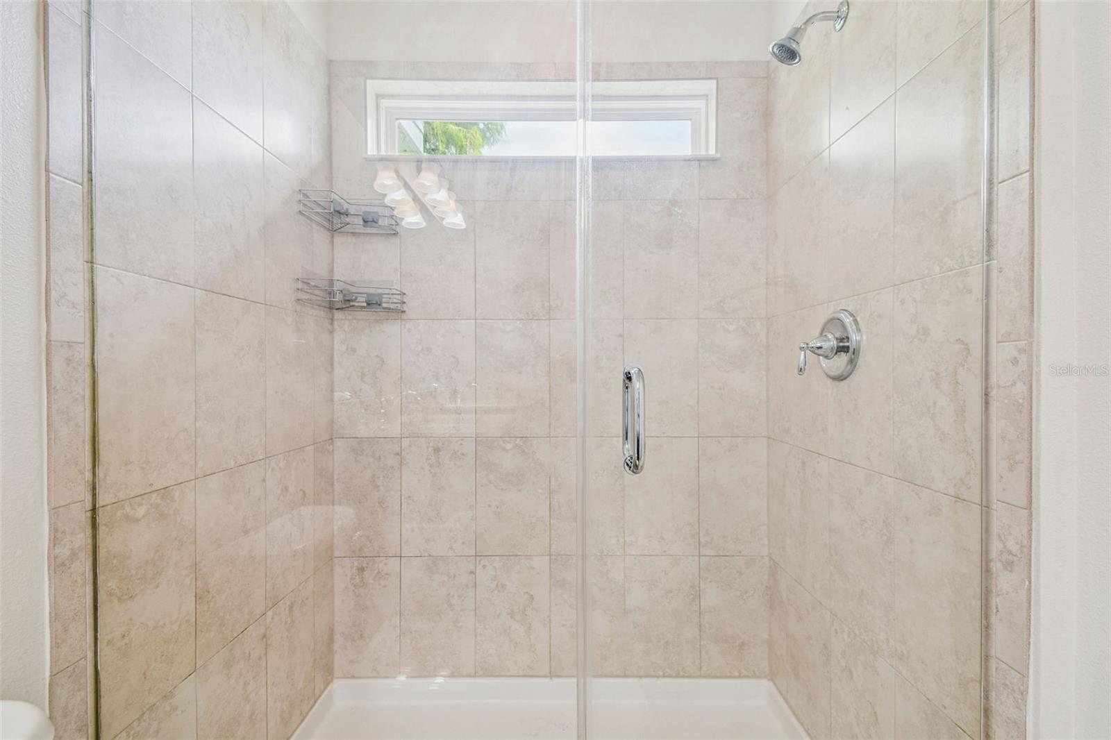 Image 17 of 41 For 4925 White Sanderling Court