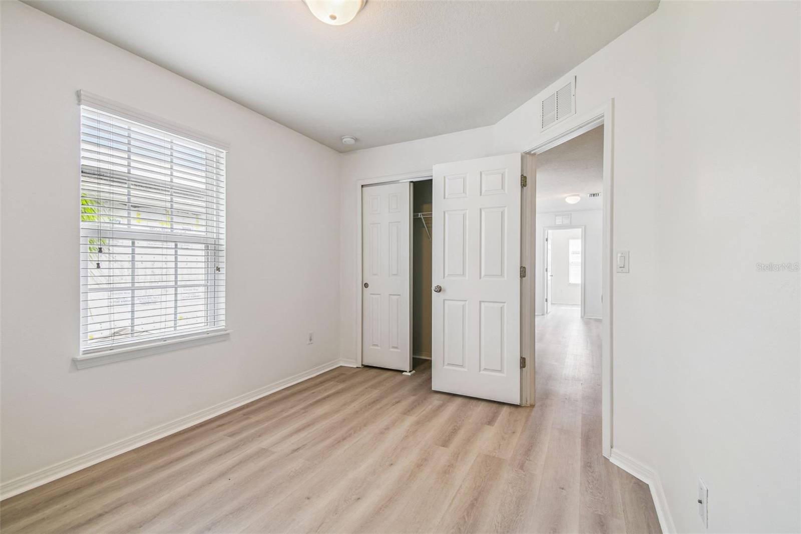 Image 30 of 41 For 4925 White Sanderling Court