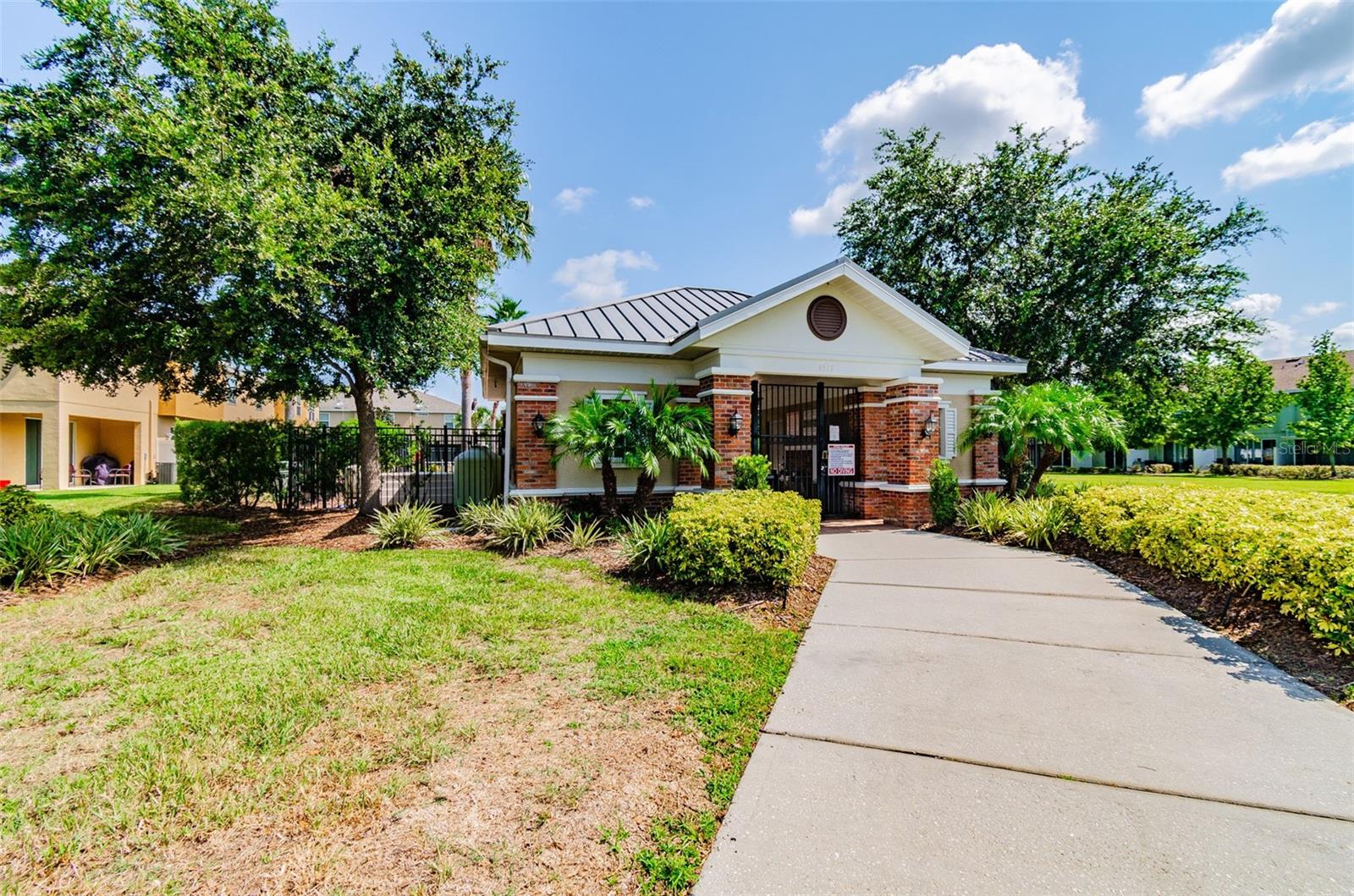 Image 40 of 41 For 4925 White Sanderling Court