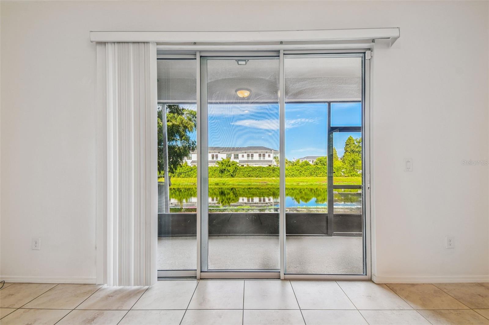 Image 6 of 41 For 4925 White Sanderling Court