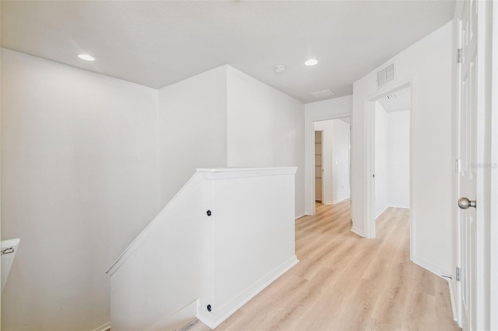 Image 9 of 41 For 4925 White Sanderling Court
