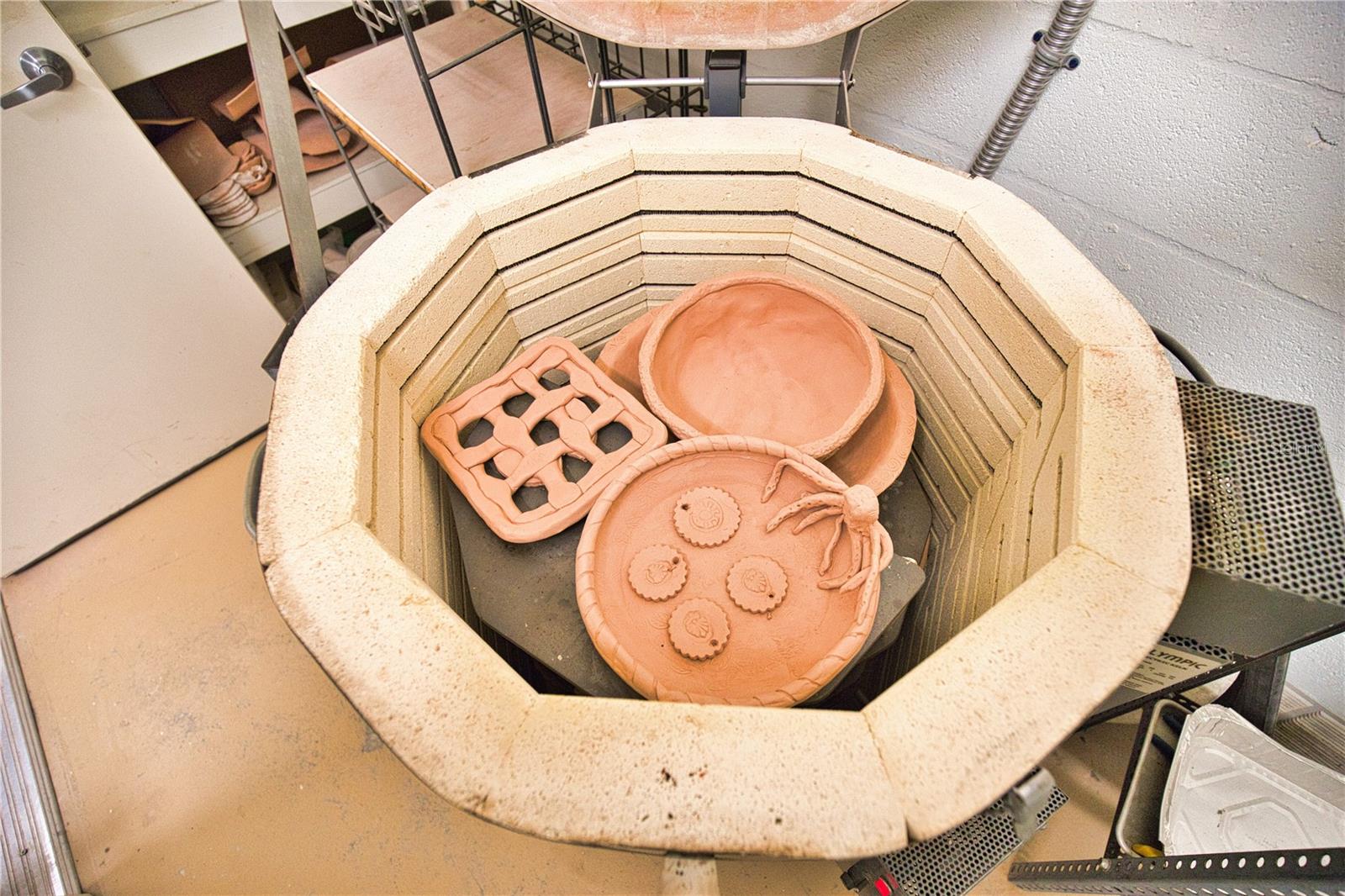 Image 52 of 77 For 658 La Sala  