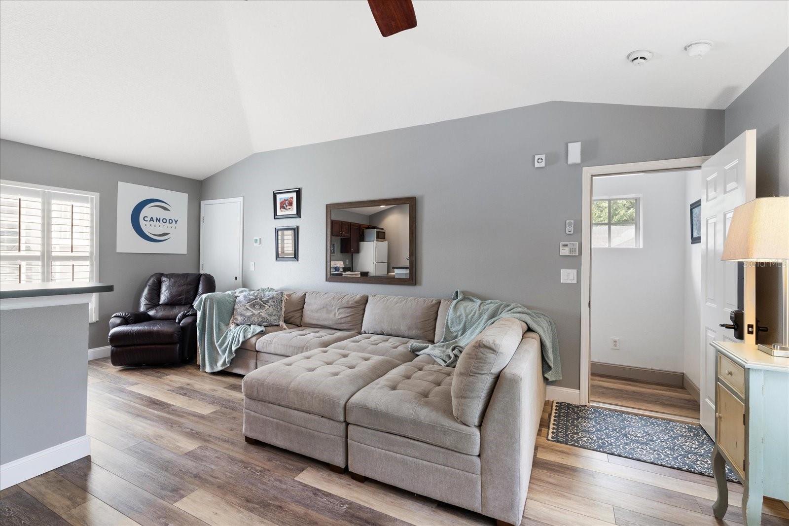 Image 36 of 85 For 10329 Green Links Drive