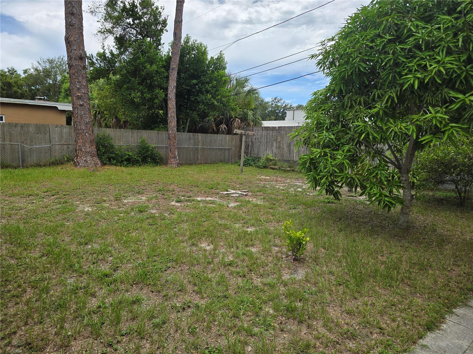 Image 23 of 37 For 135 Ramona Circle