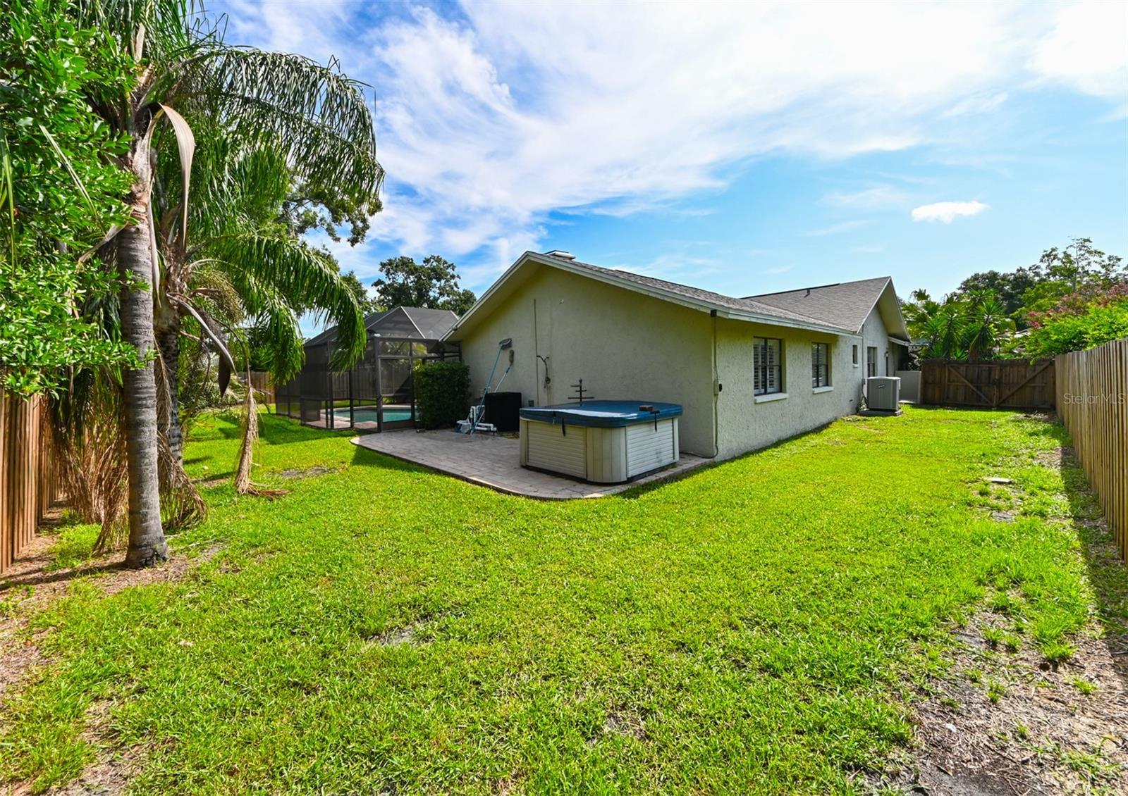 Image 30 of 40 For 10415 Oakbrook Drive