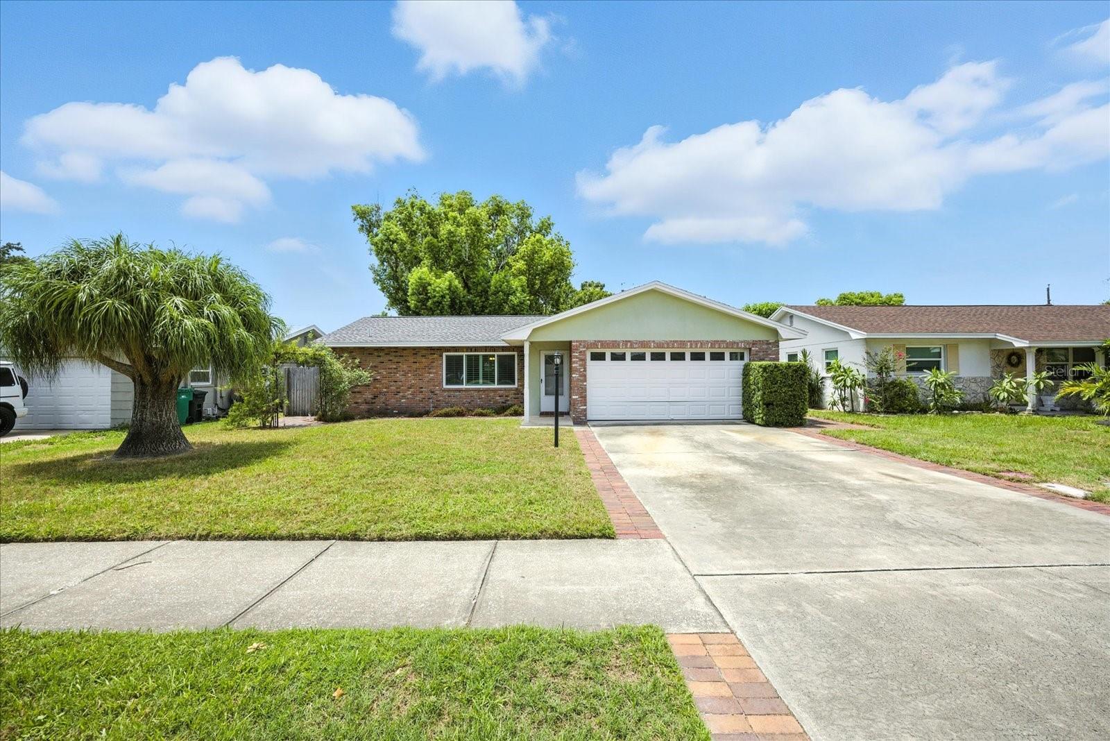 Details for 8422 Oakhurst Road, SEMINOLE, FL 33776