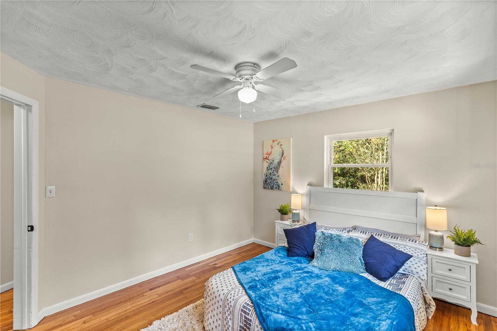 Image 15 of 38 For 5714 196th Avenue