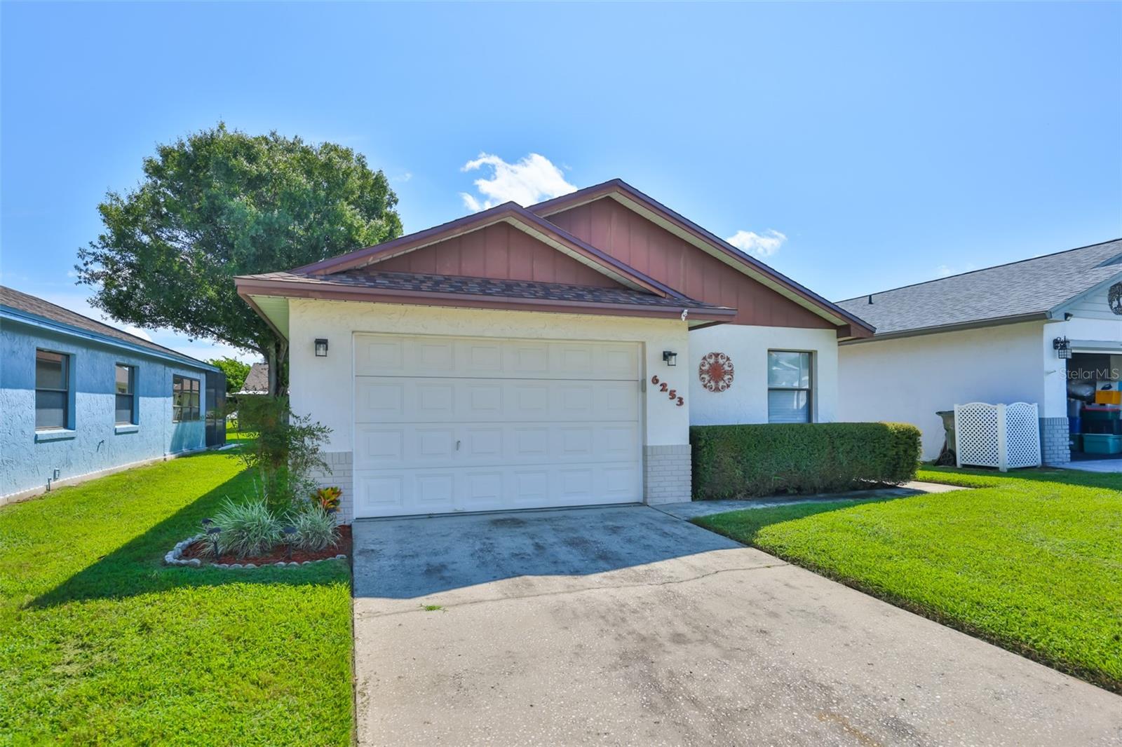 Image 2 of 39 For 6253 Sandpipers Drive