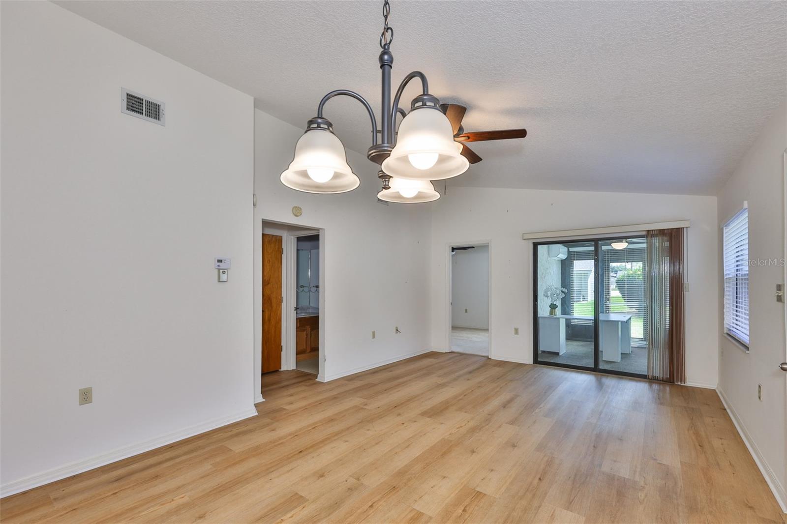Image 9 of 39 For 6253 Sandpipers Drive