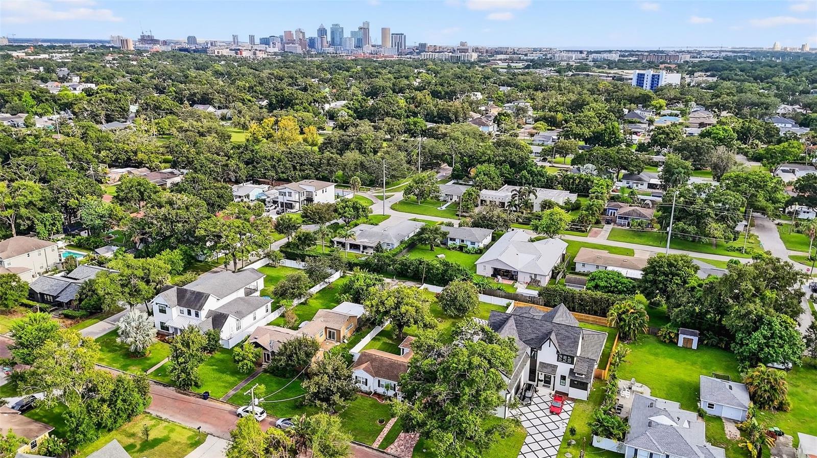 Image 4 of 45 For 1106 Peninsular Street