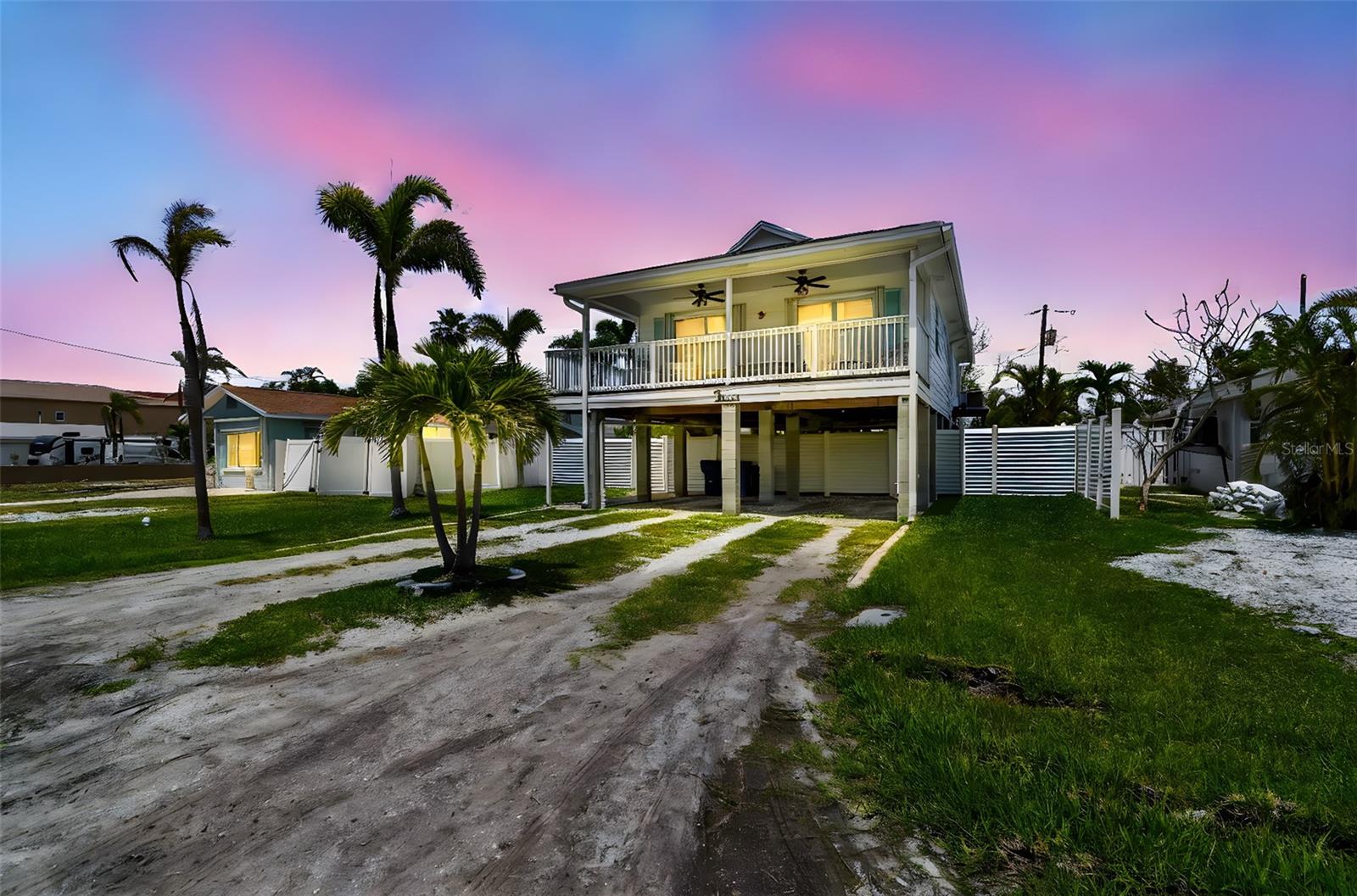 Details for 16313 1st Street E, REDINGTON BEACH, FL 33708