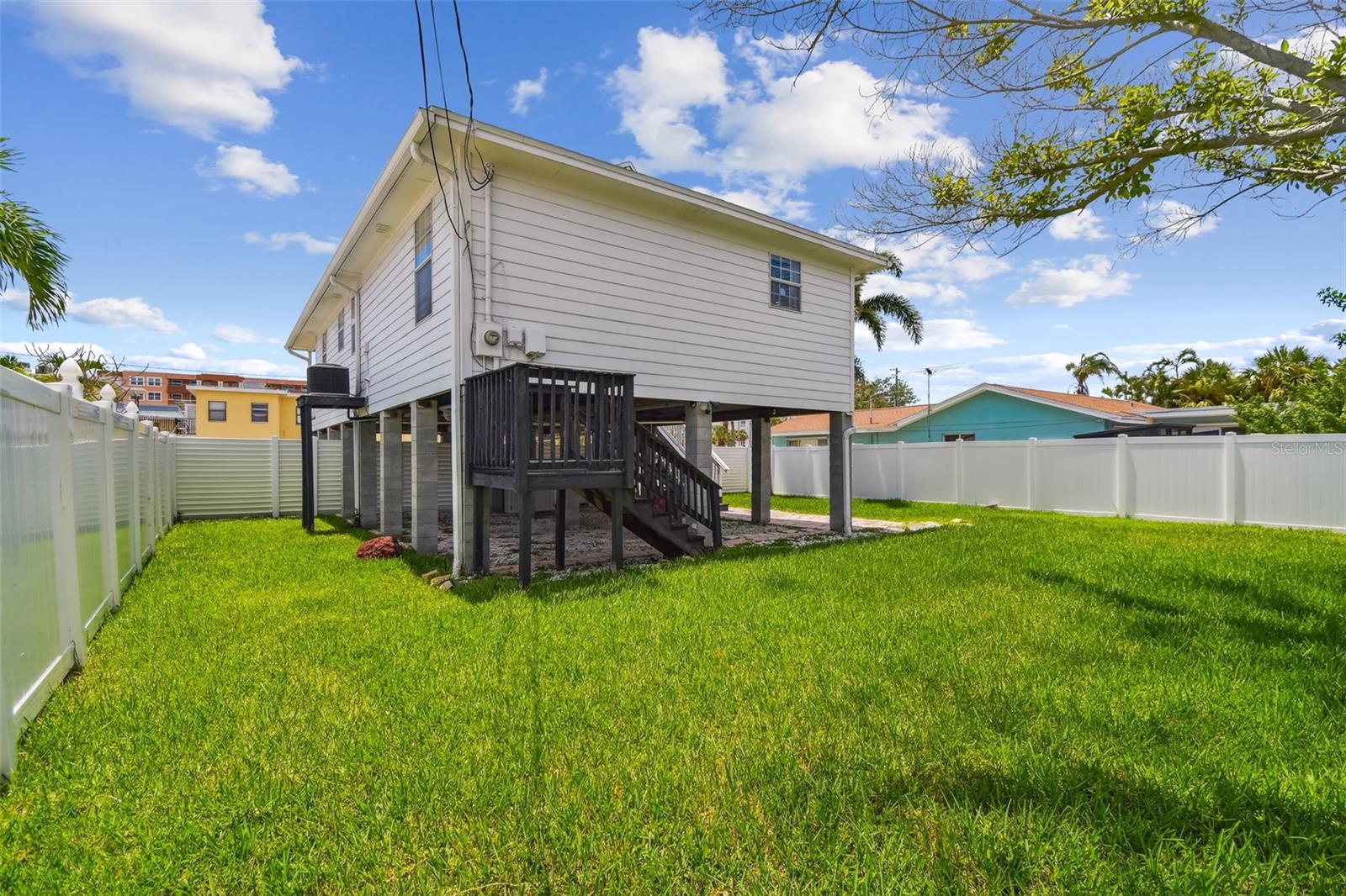 Image 30 of 54 For 16313 1st Street E