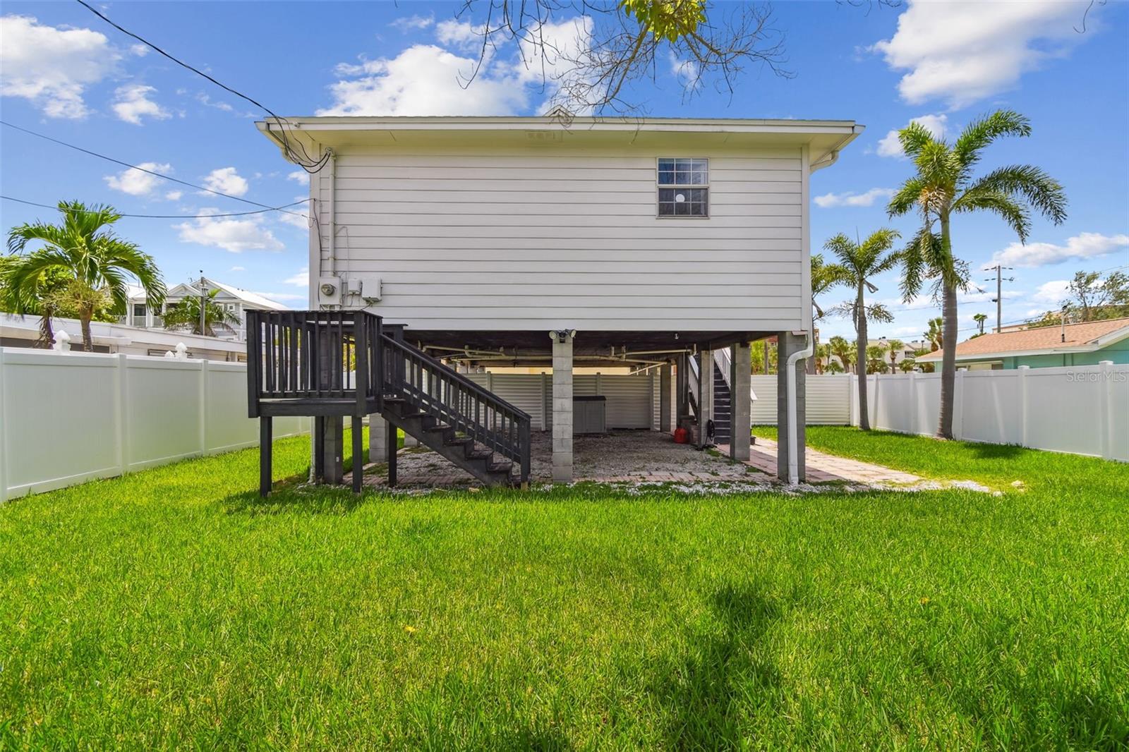 Image 31 of 54 For 16313 1st Street E