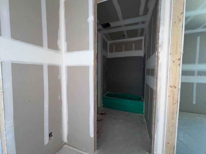 Image 22 of 40 For 2581 Broadwing St