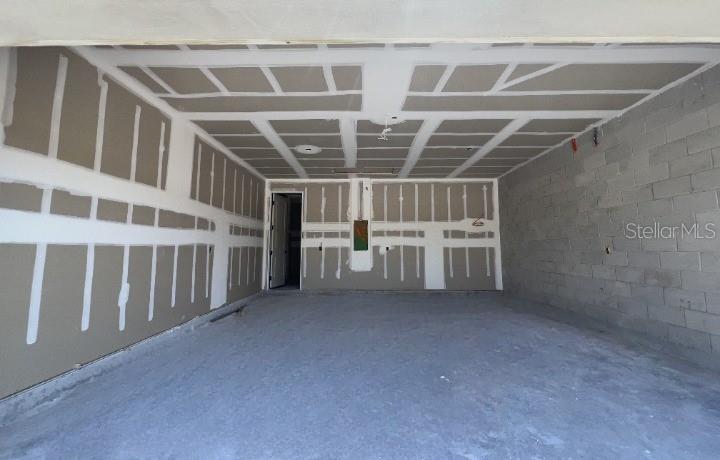 Image 33 of 40 For 2581 Broadwing St