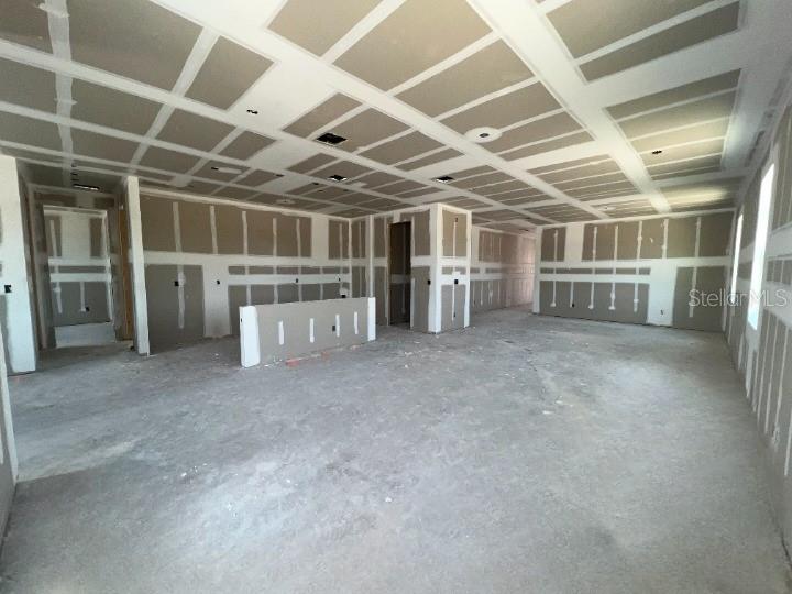 Image 7 of 40 For 2581 Broadwing St