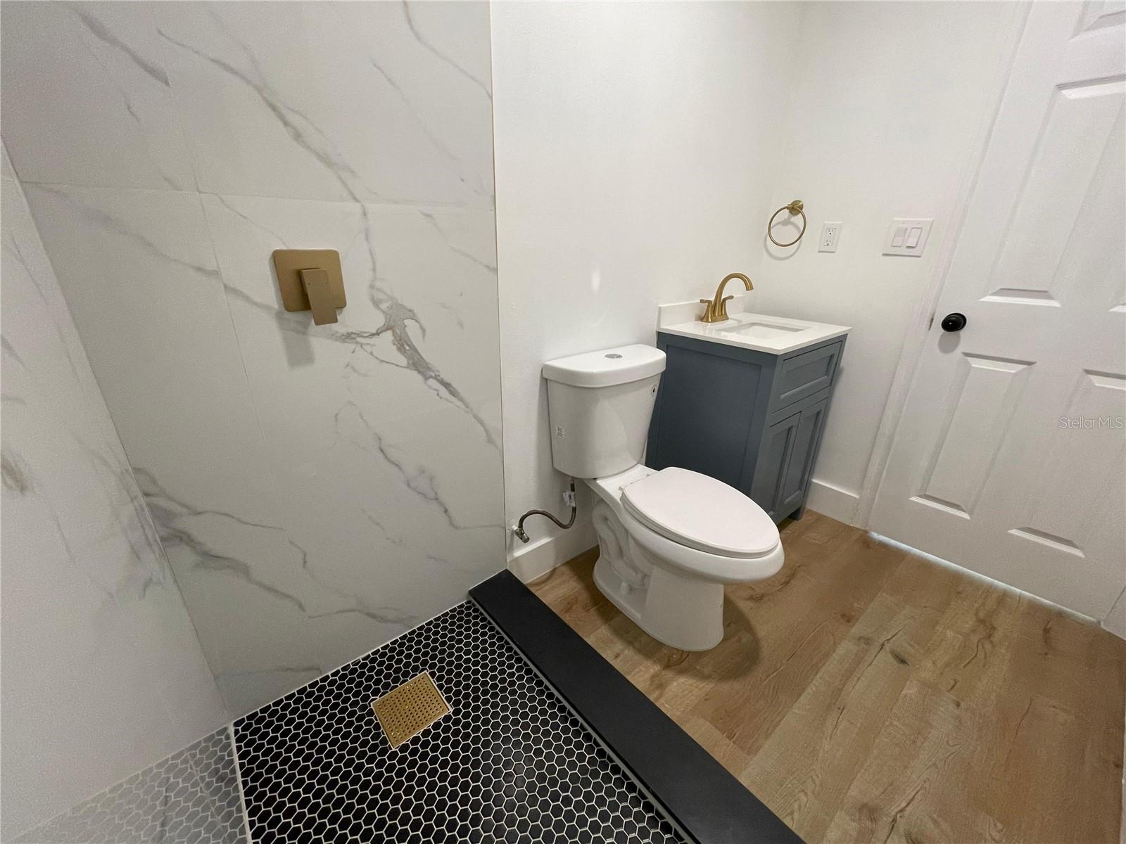 Image 19 of 26 For 8018 Edison Avenue