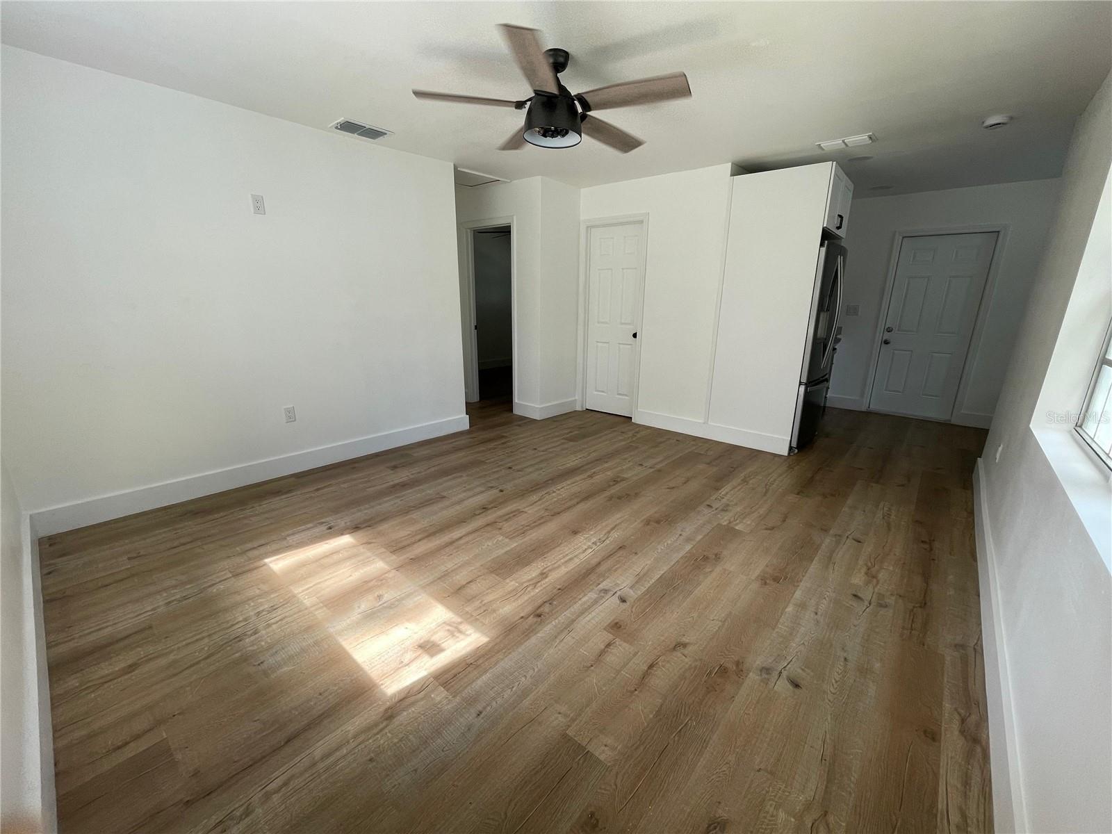 Image 6 of 26 For 8018 Edison Avenue