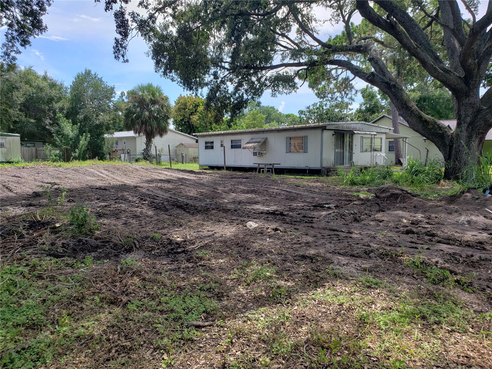 Image 4 of 5 For 6052 107th Avenue N