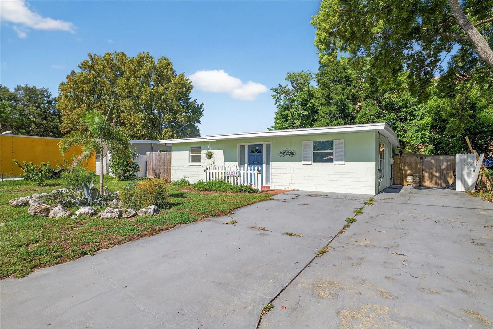 Image 2 of 28 For 11031 Martha Avenue
