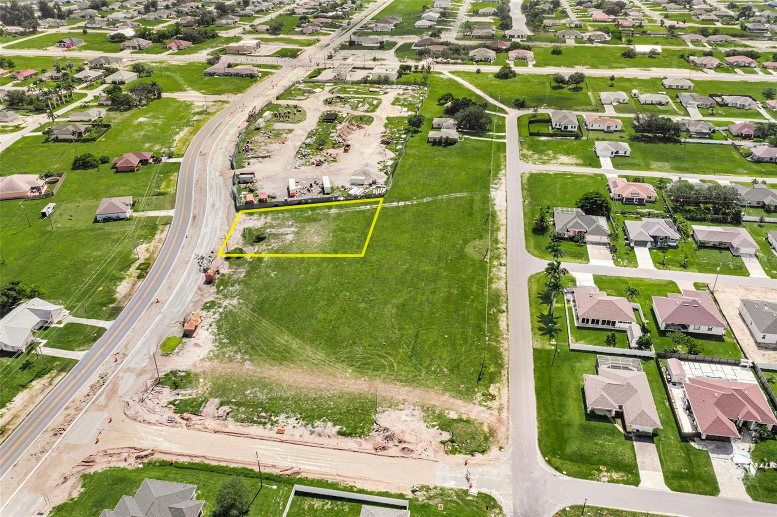 Image 7 of 12 For 614 Diplomat Parkway E