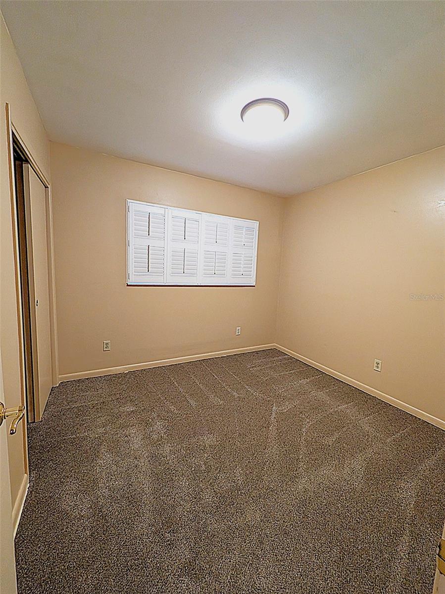 Image 11 of 26 For 2910 Price Avenue