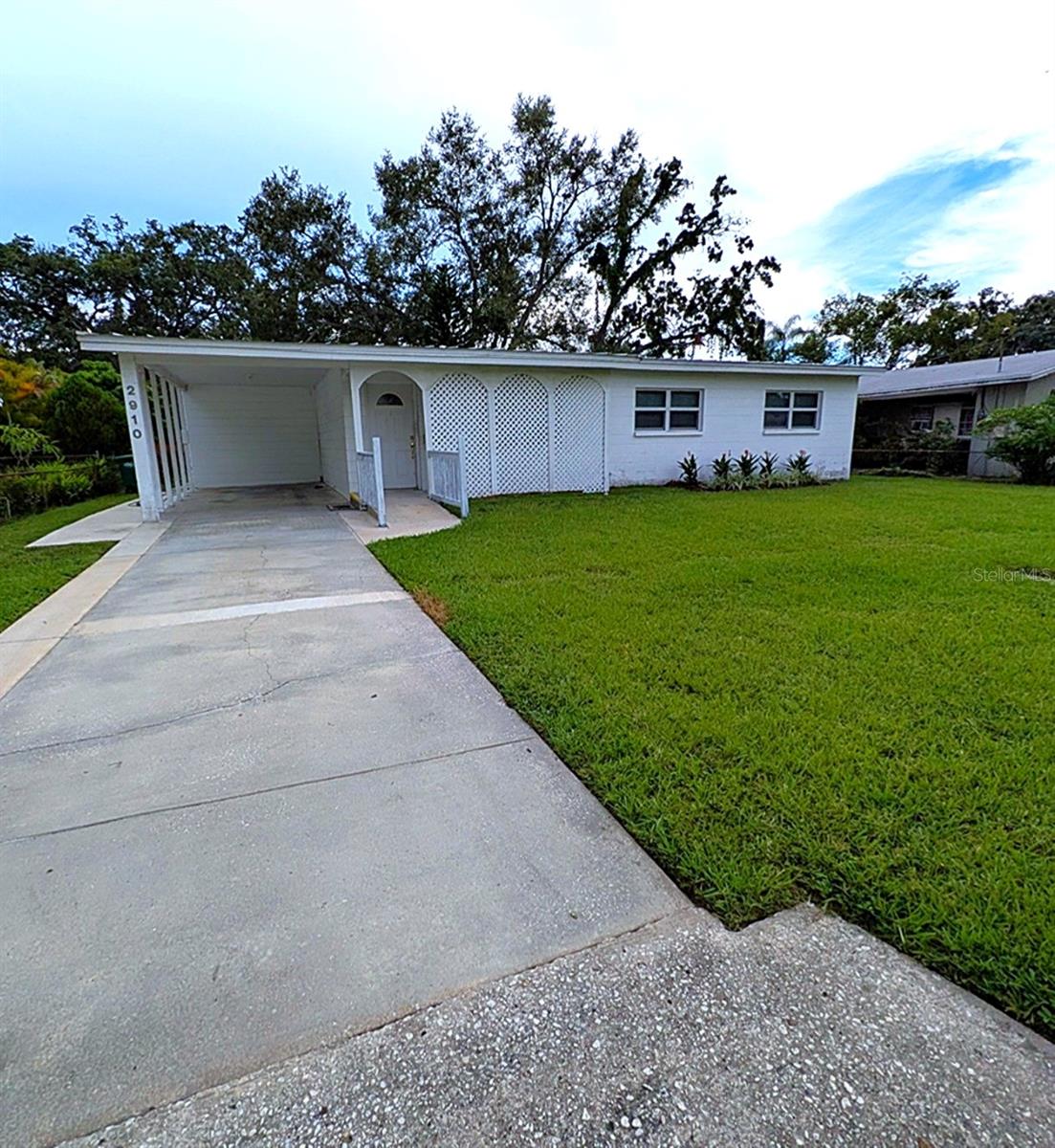 Image 2 of 26 For 2910 Price Avenue