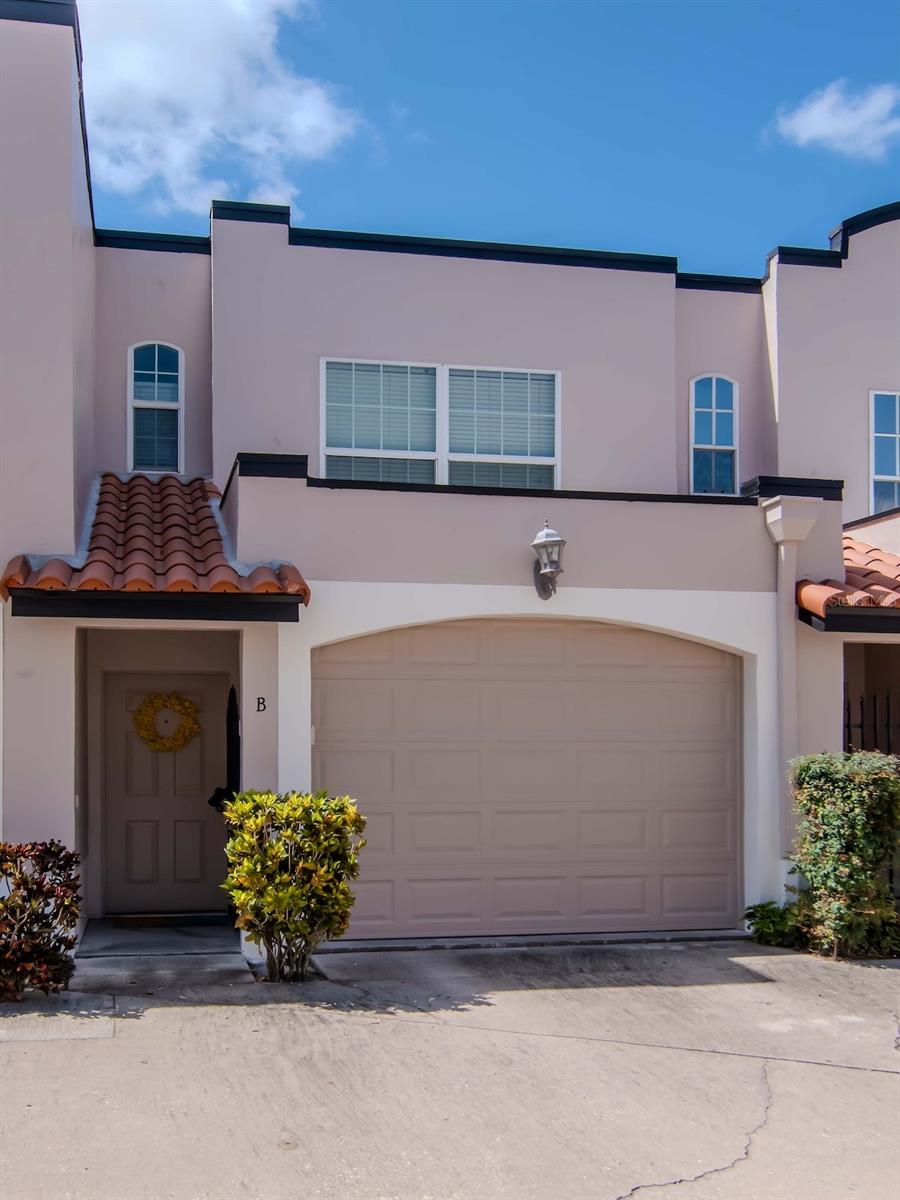 Image 2 of 39 For 2916 Gandy Boulevard B