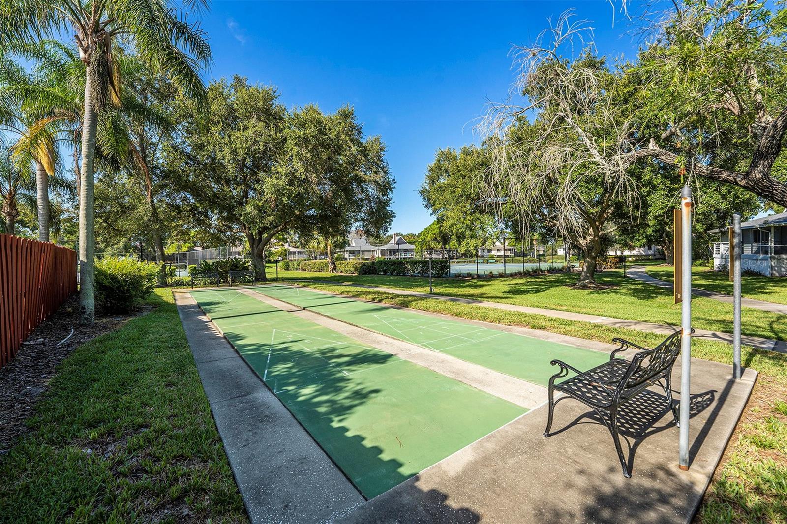 Image 37 of 39 For 1001 Spoontail Court