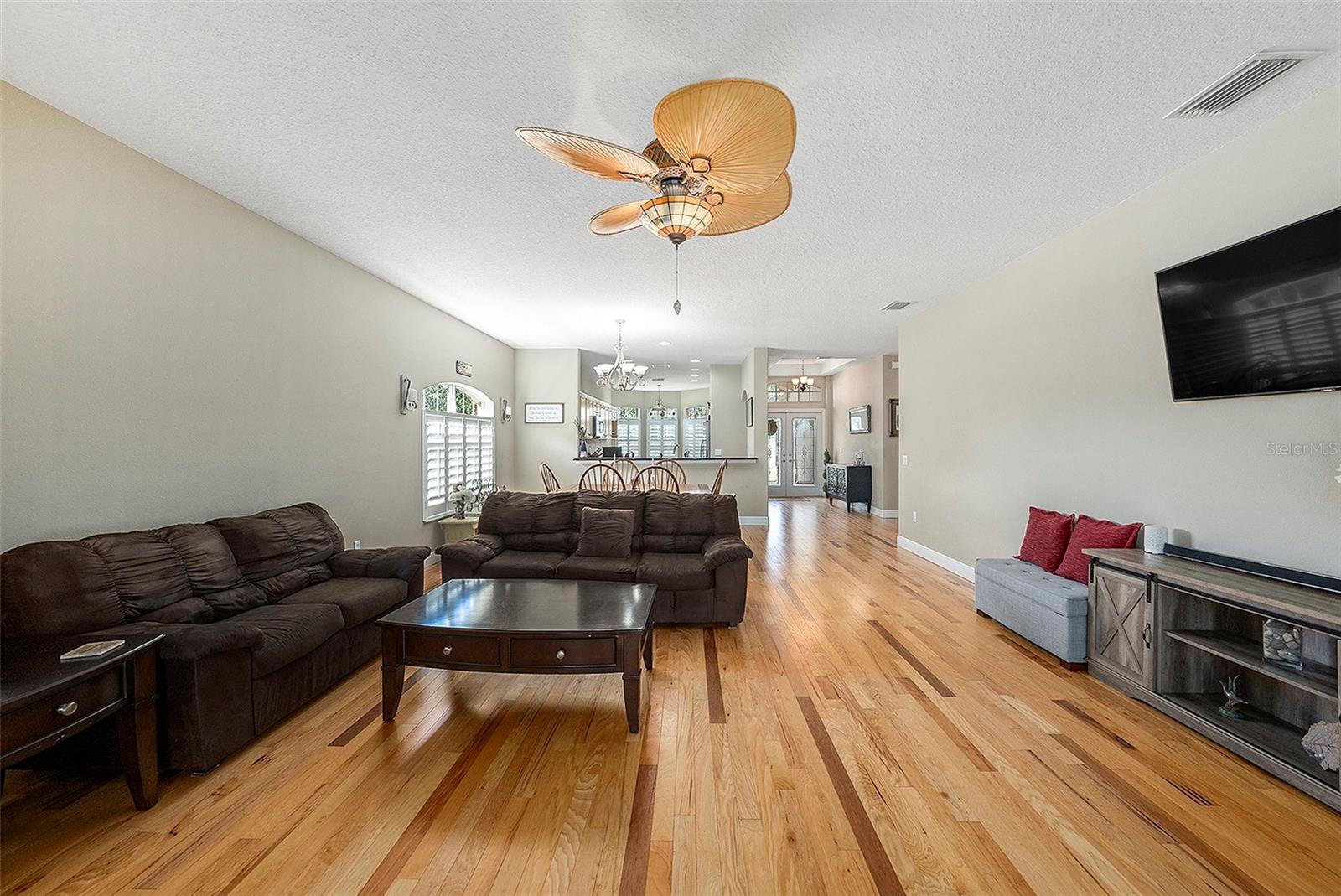 Image 9 of 31 For 1001 Spoontail Court