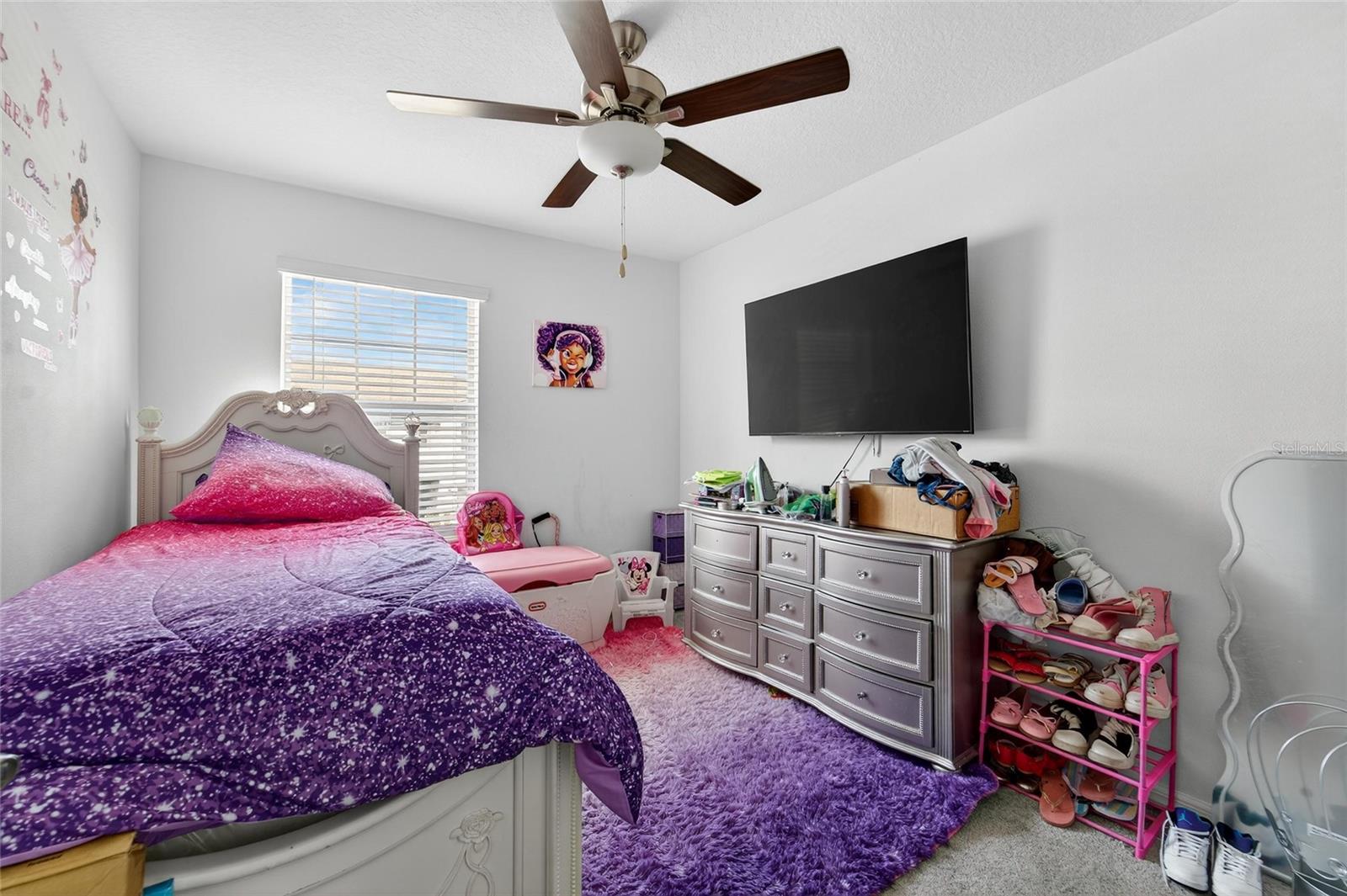 Image 38 of 52 For 14446 Editors Note Street