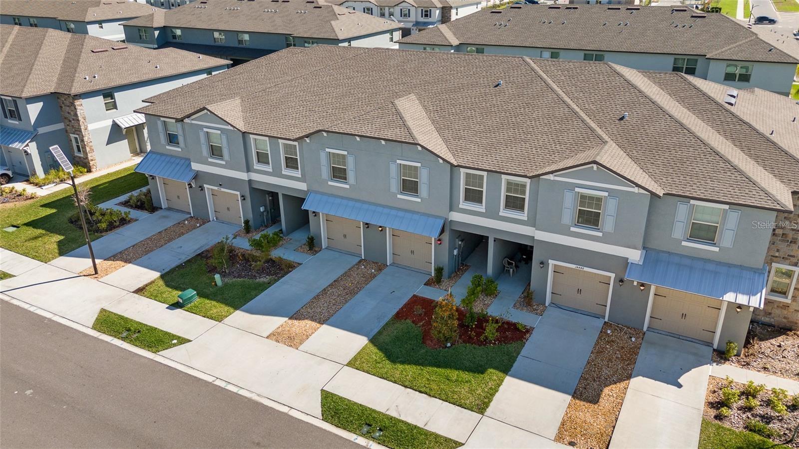 Image 4 of 52 For 14446 Editors Note Street