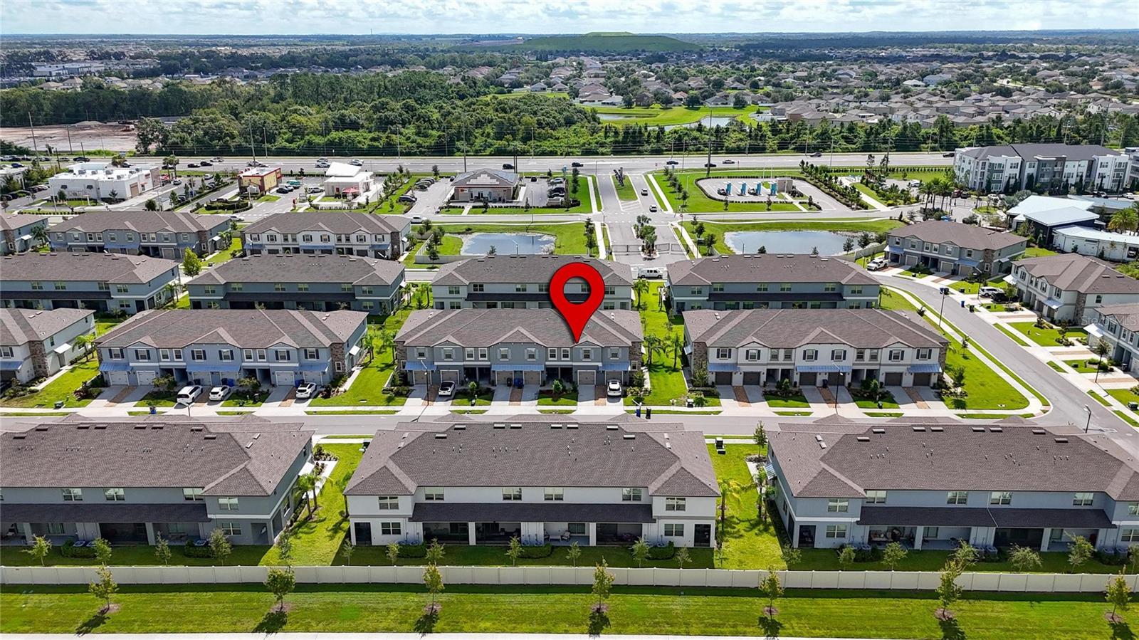 Image 7 of 52 For 14446 Editors Note Street