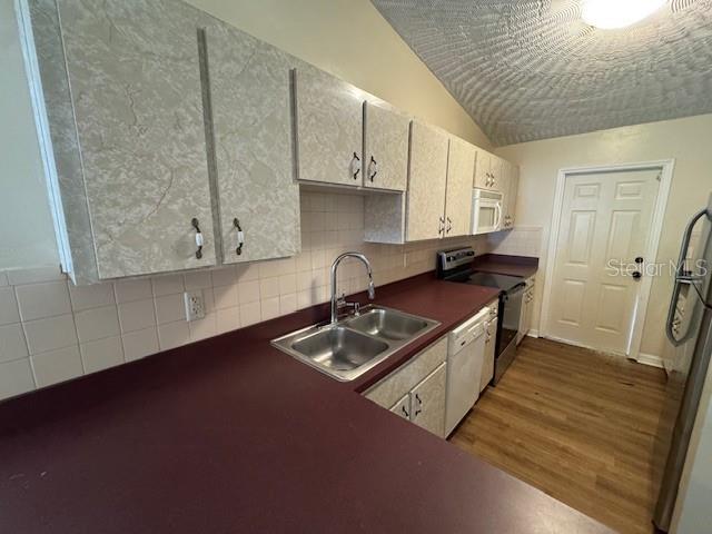 Image 7 of 21 For 3306 Highland Avenue