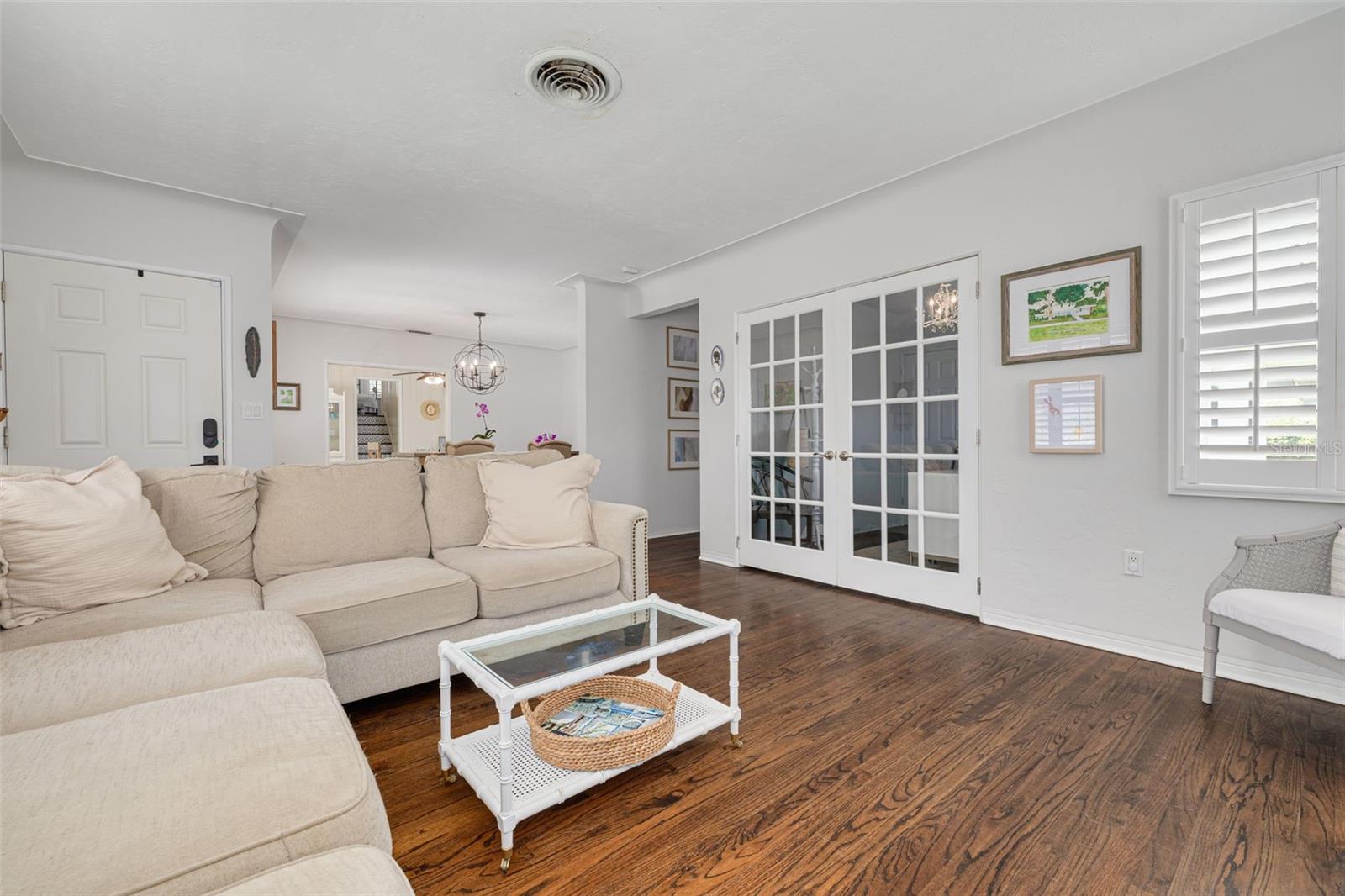 Image 6 of 39 For 2400 9th Avenue N