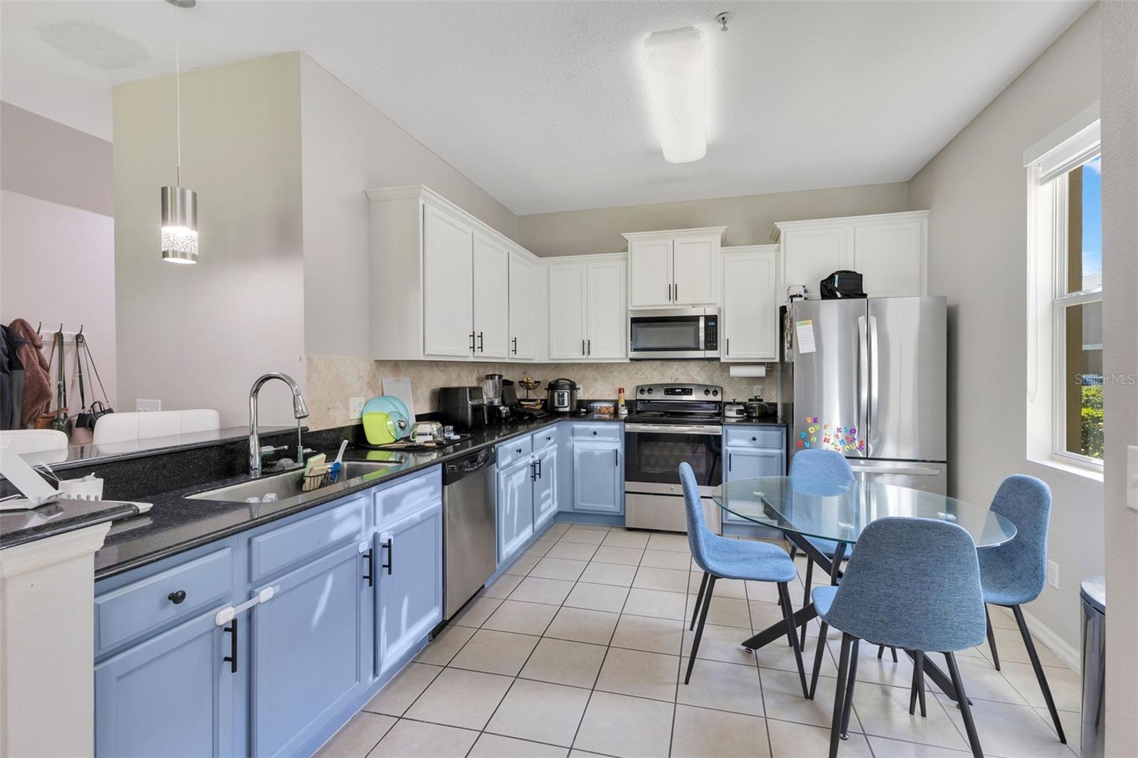 Image 11 of 36 For 2256 Betsy Ross Lane 2256