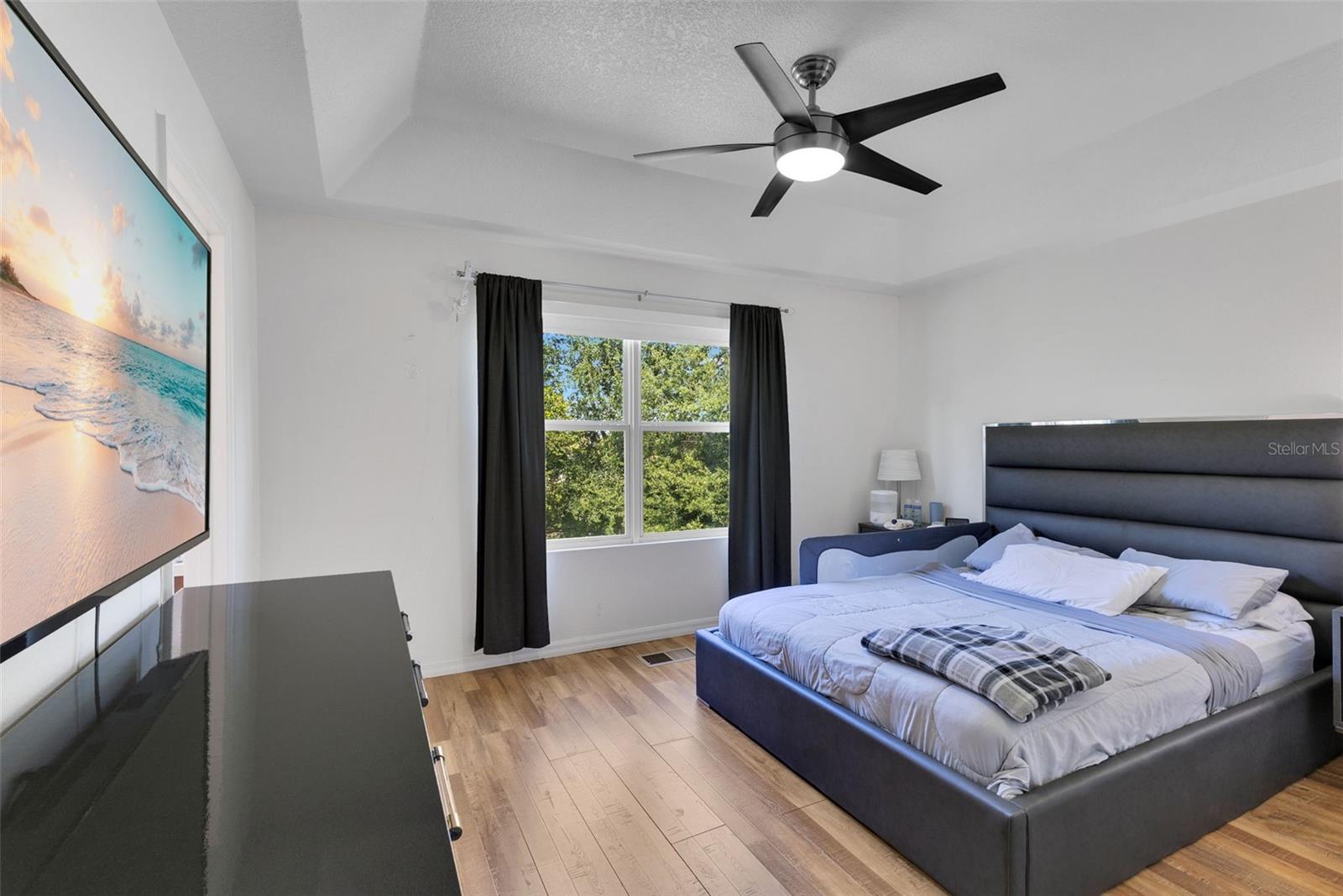 Image 14 of 36 For 2256 Betsy Ross Lane 2256