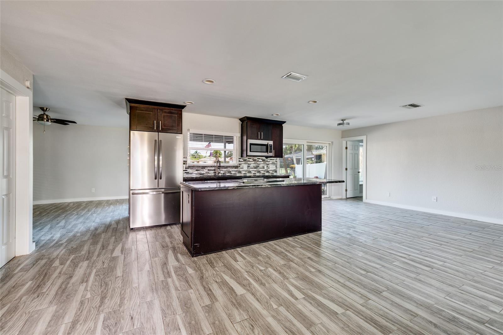 Image 7 of 30 For 4342 14th Way Ne