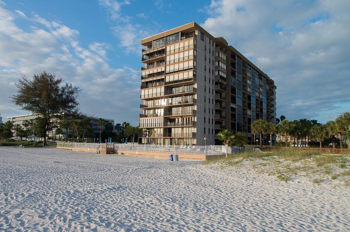 Image 23 of 50 For 5396 Gulf Boulevard 804
