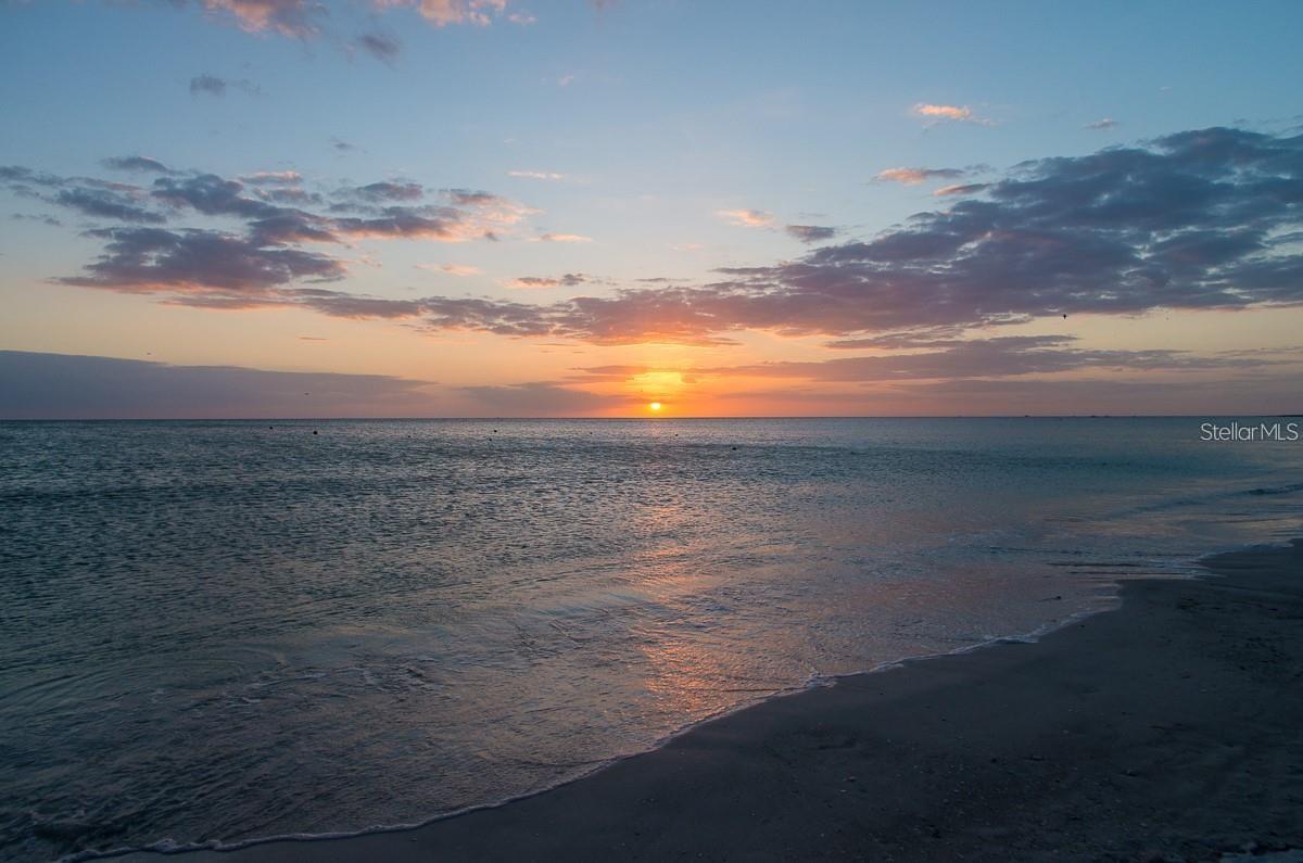Image 25 of 50 For 5396 Gulf Boulevard 804