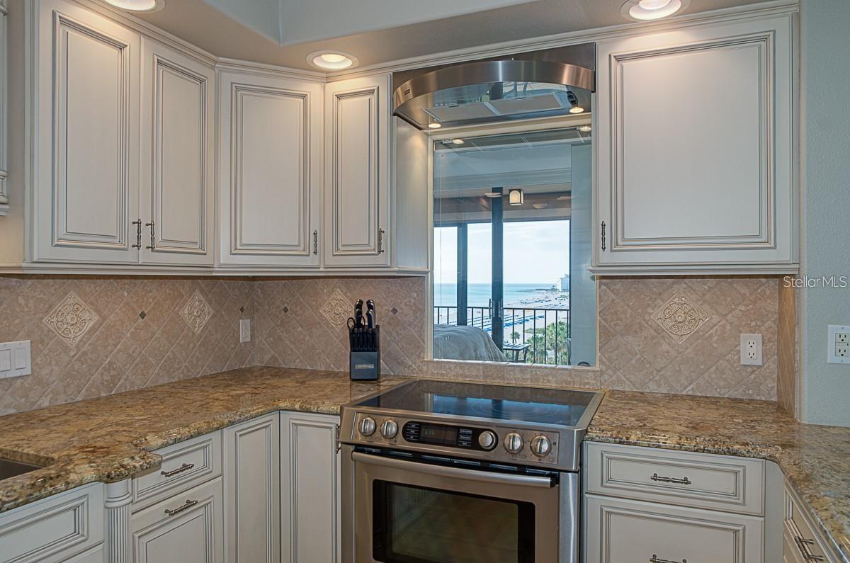 Image 5 of 50 For 5396 Gulf Boulevard 804