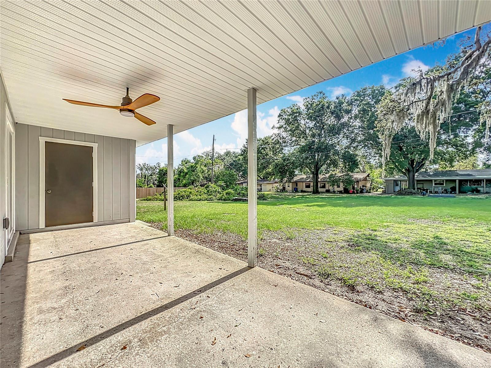 Image 22 of 27 For 1305 Eagle View Drive