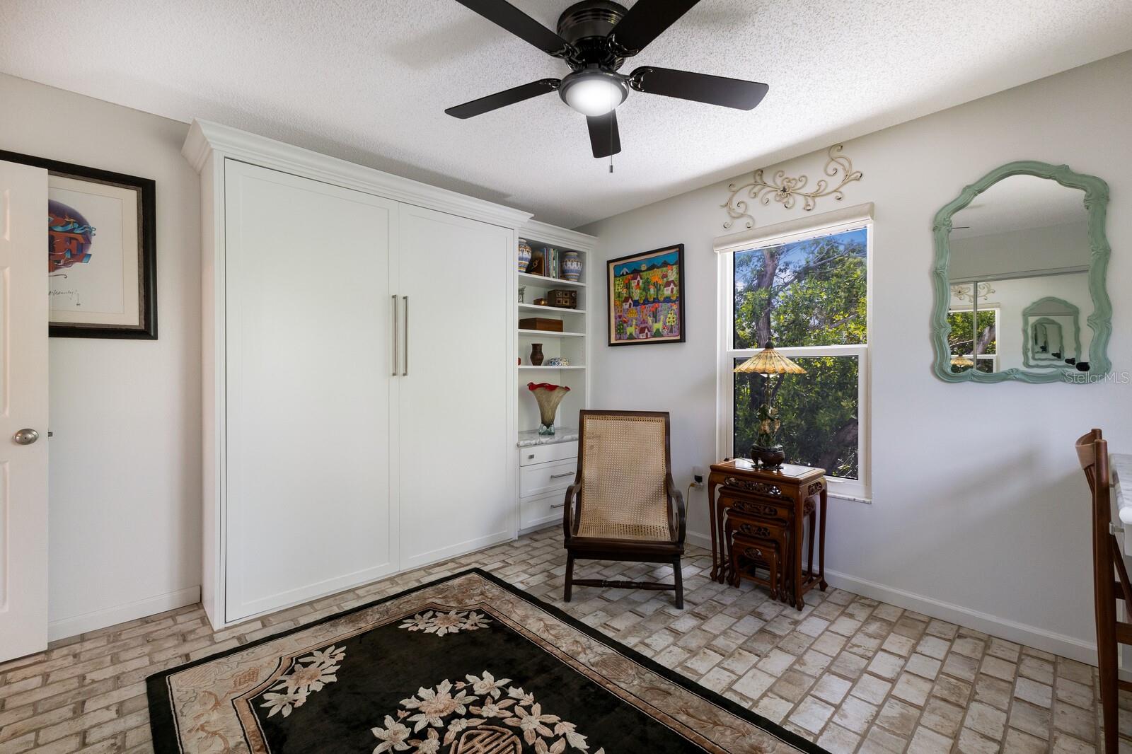 Image 33 of 46 For 6250 Holmes Boulevard 71