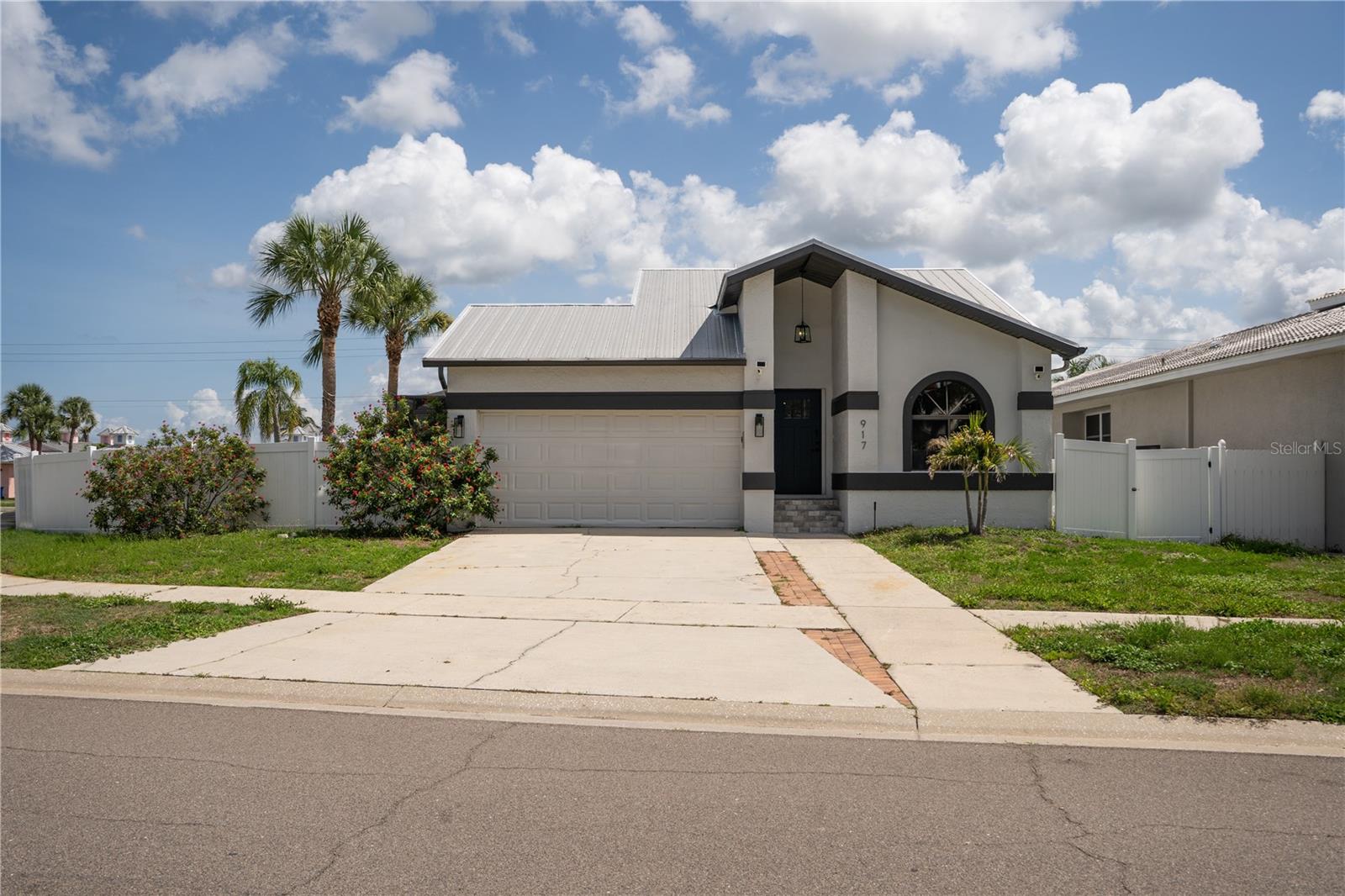 Details for 917 Shagos Drive, APOLLO BEACH, FL 33572