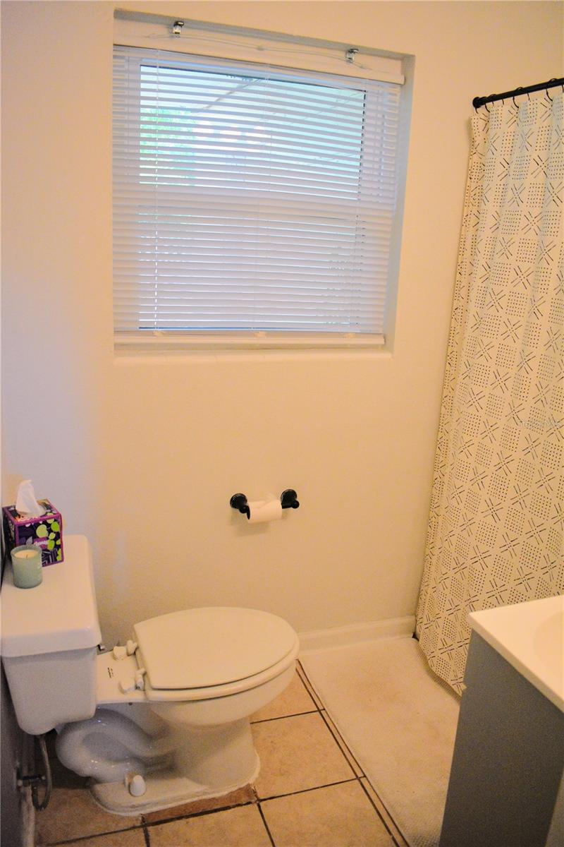 Image 13 of 25 For 3917 9th Avenue