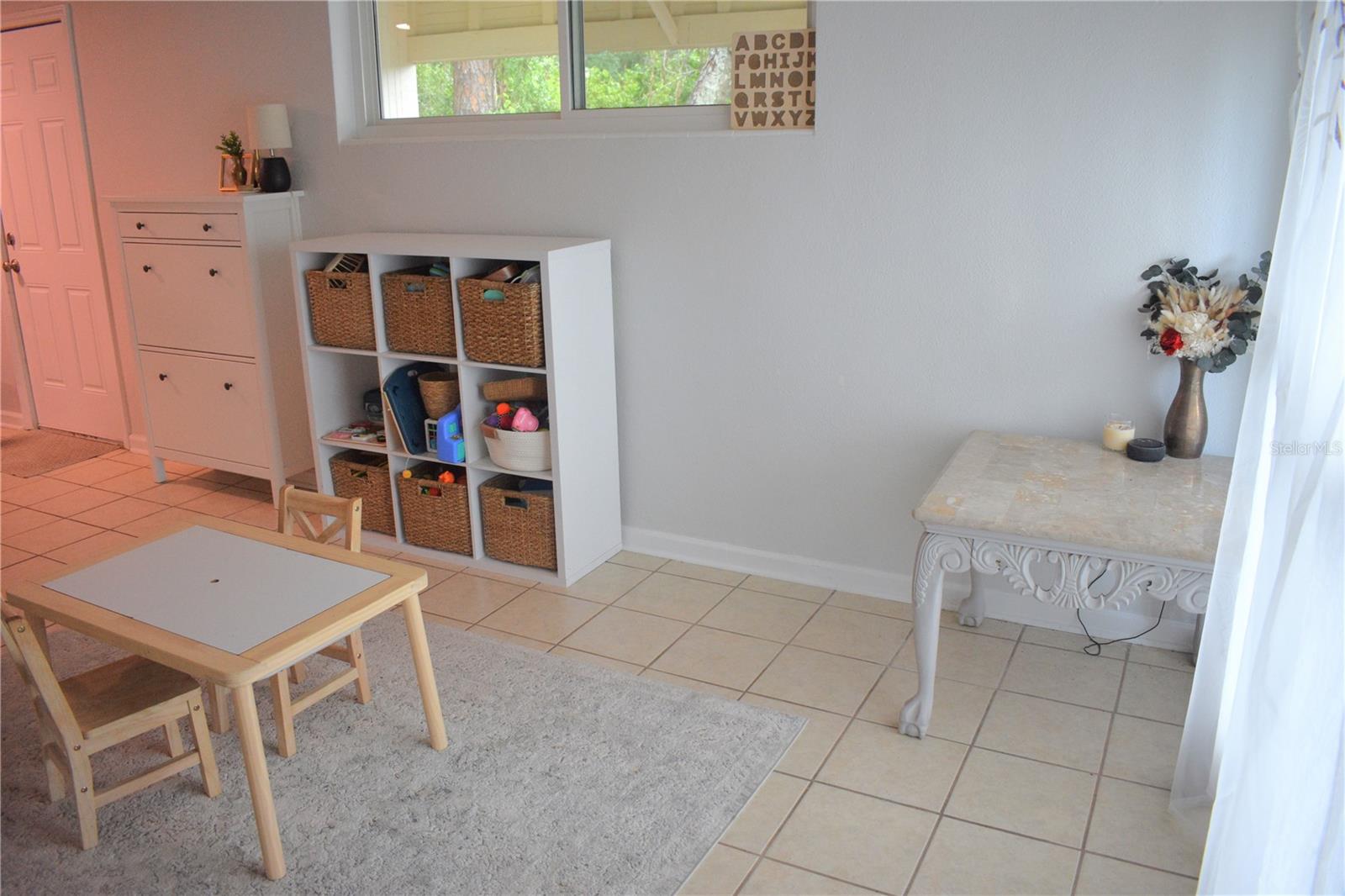 Image 4 of 25 For 3917 9th Avenue