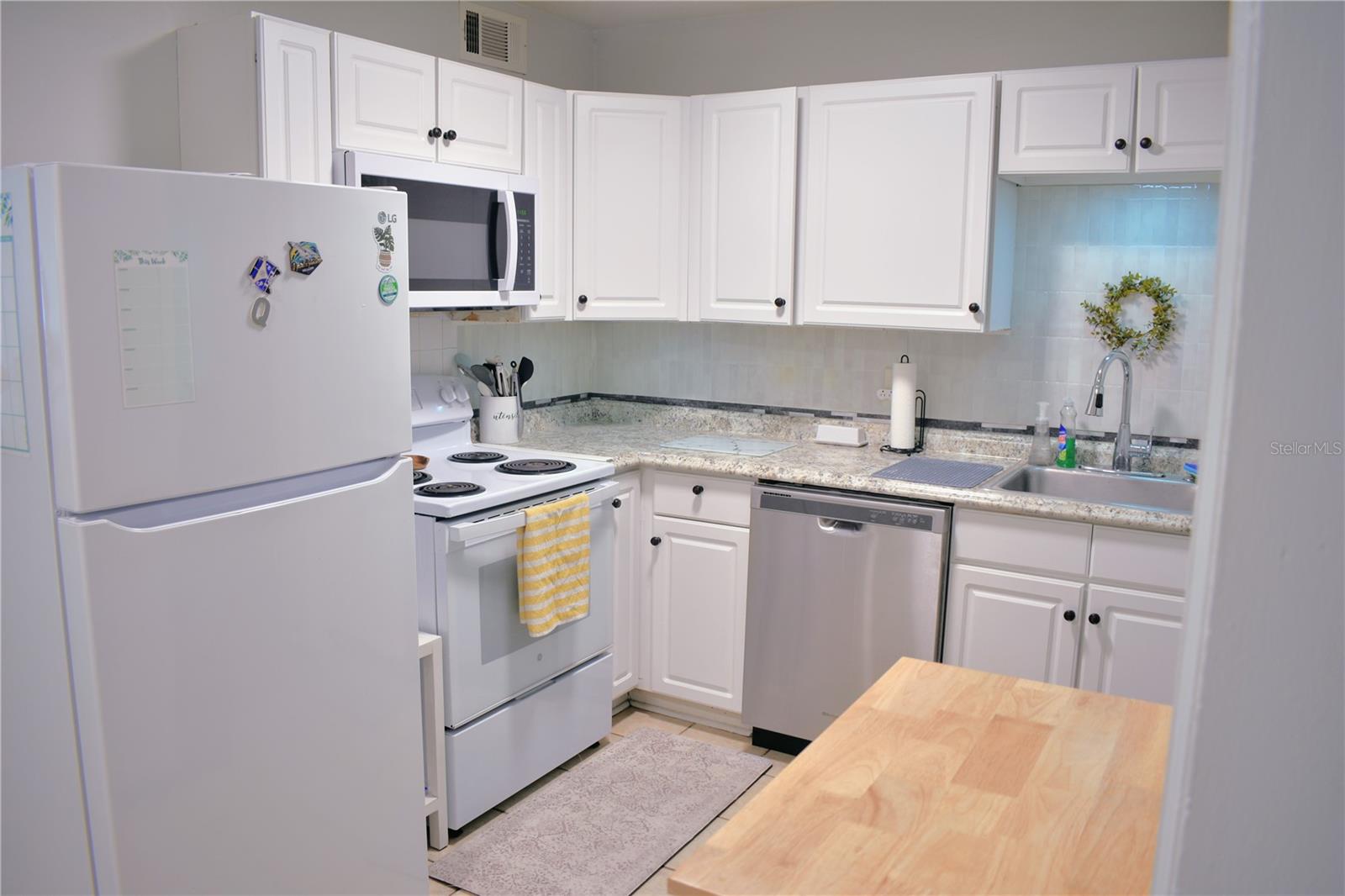 Image 7 of 25 For 3917 9th Avenue